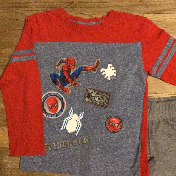 Boys size 5/6 fun Spider-Man bundle - Picture 2 of 6